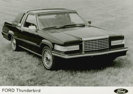 Ford Thunderbird 